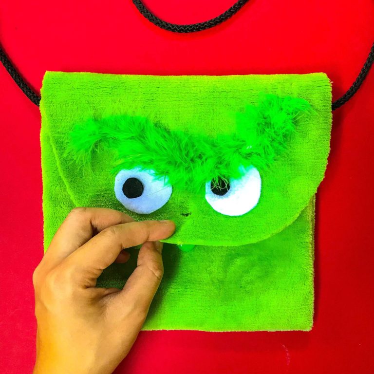 PositiveLeePeilin - The Grinch DIY Bag