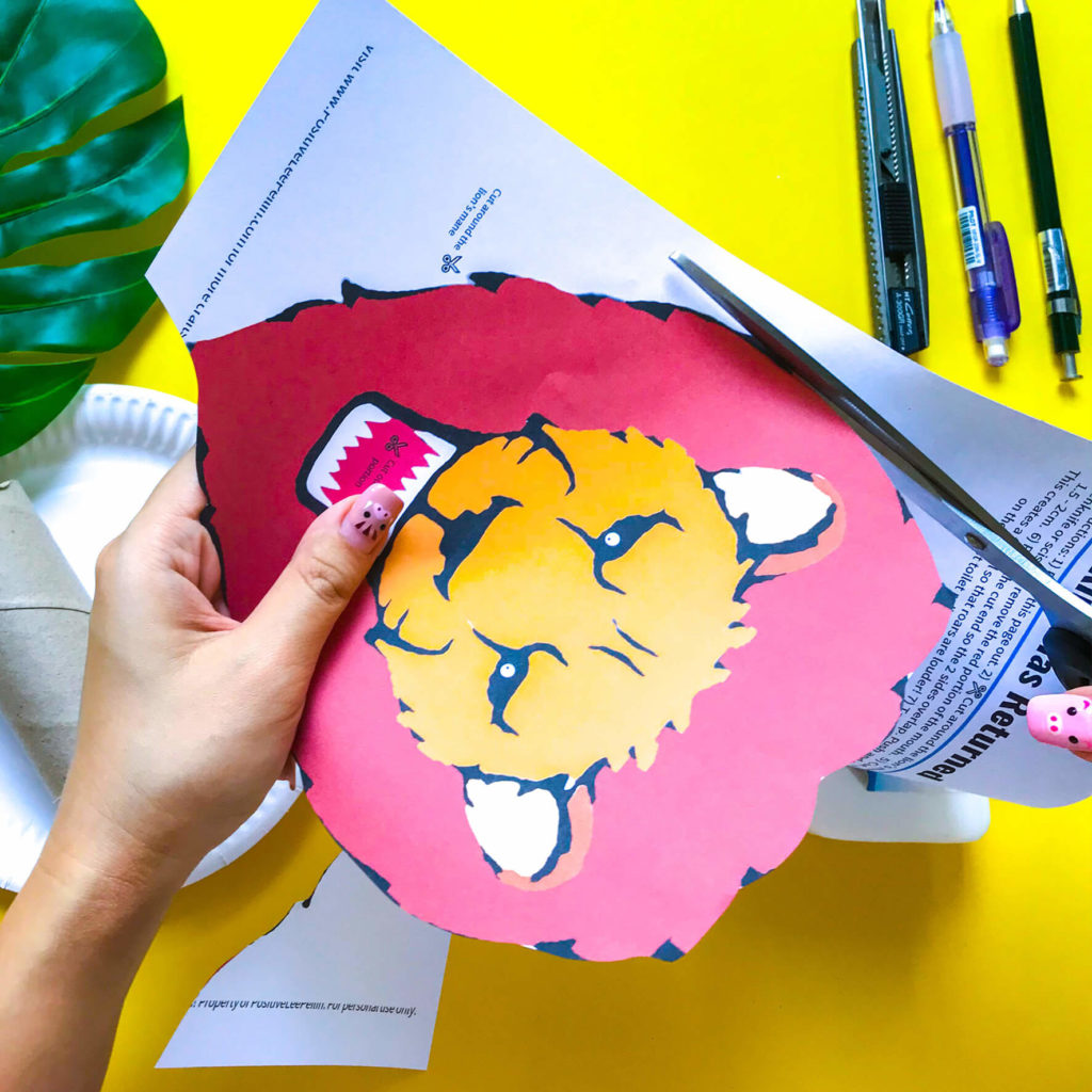 PositiveLeePeilin - The Lion King DIY Craft