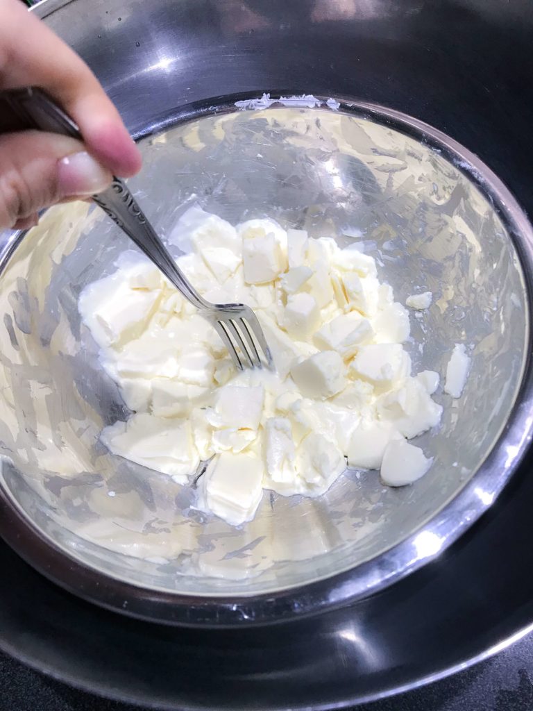DIY Olaf Marshmallow Melting